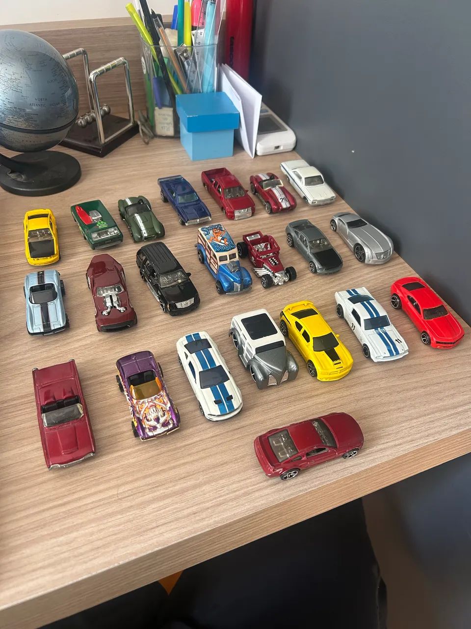 Lote Miniaturas Hot Wheels