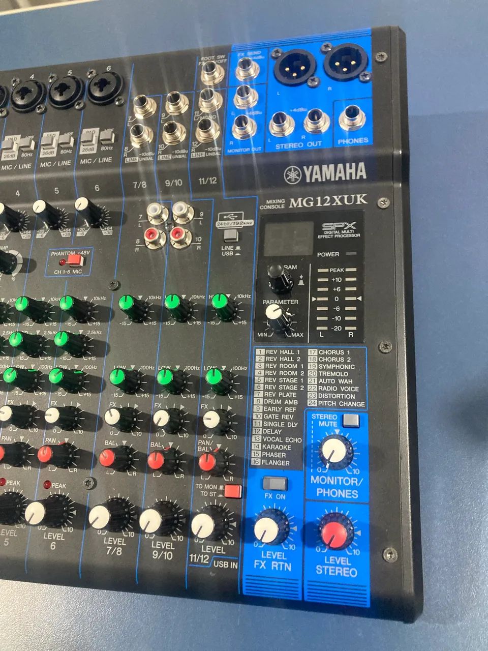 Mesa Yamaha MG12XUK - Foto 3