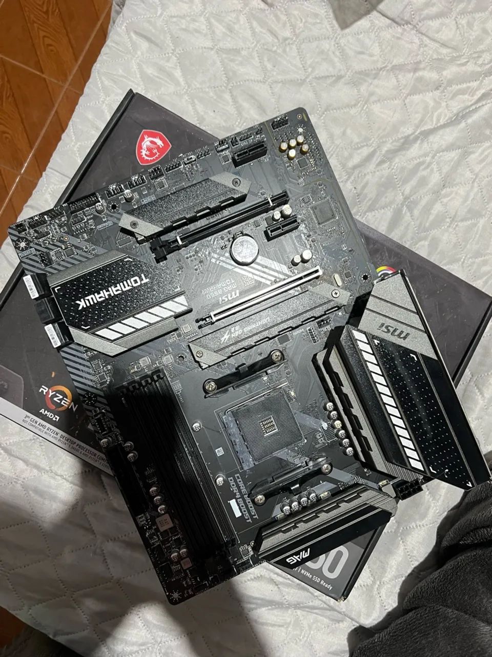 Placa Mãe B550 Tomahawk - Foto 2