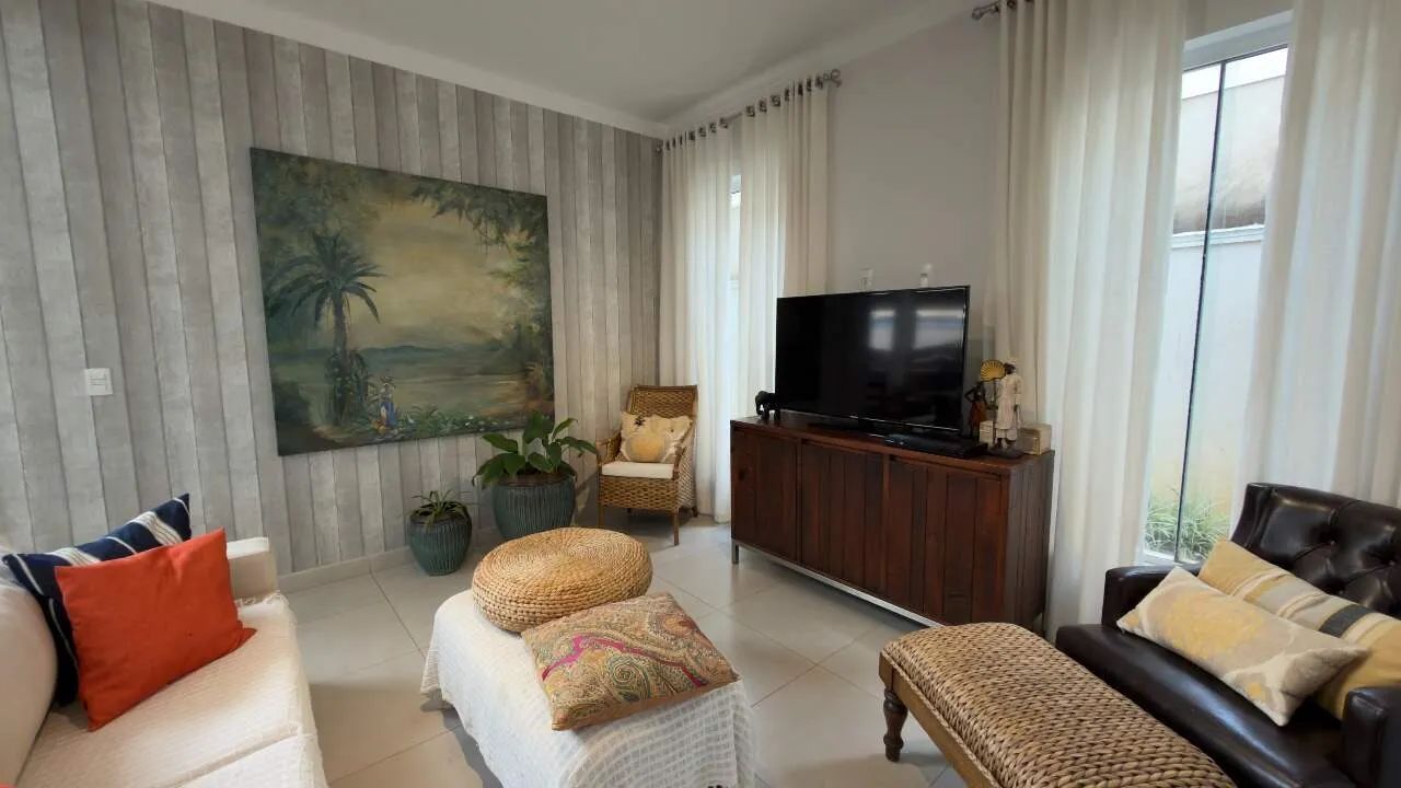 Casa 2 Suítes 218 m²  Condomínio São Clemente