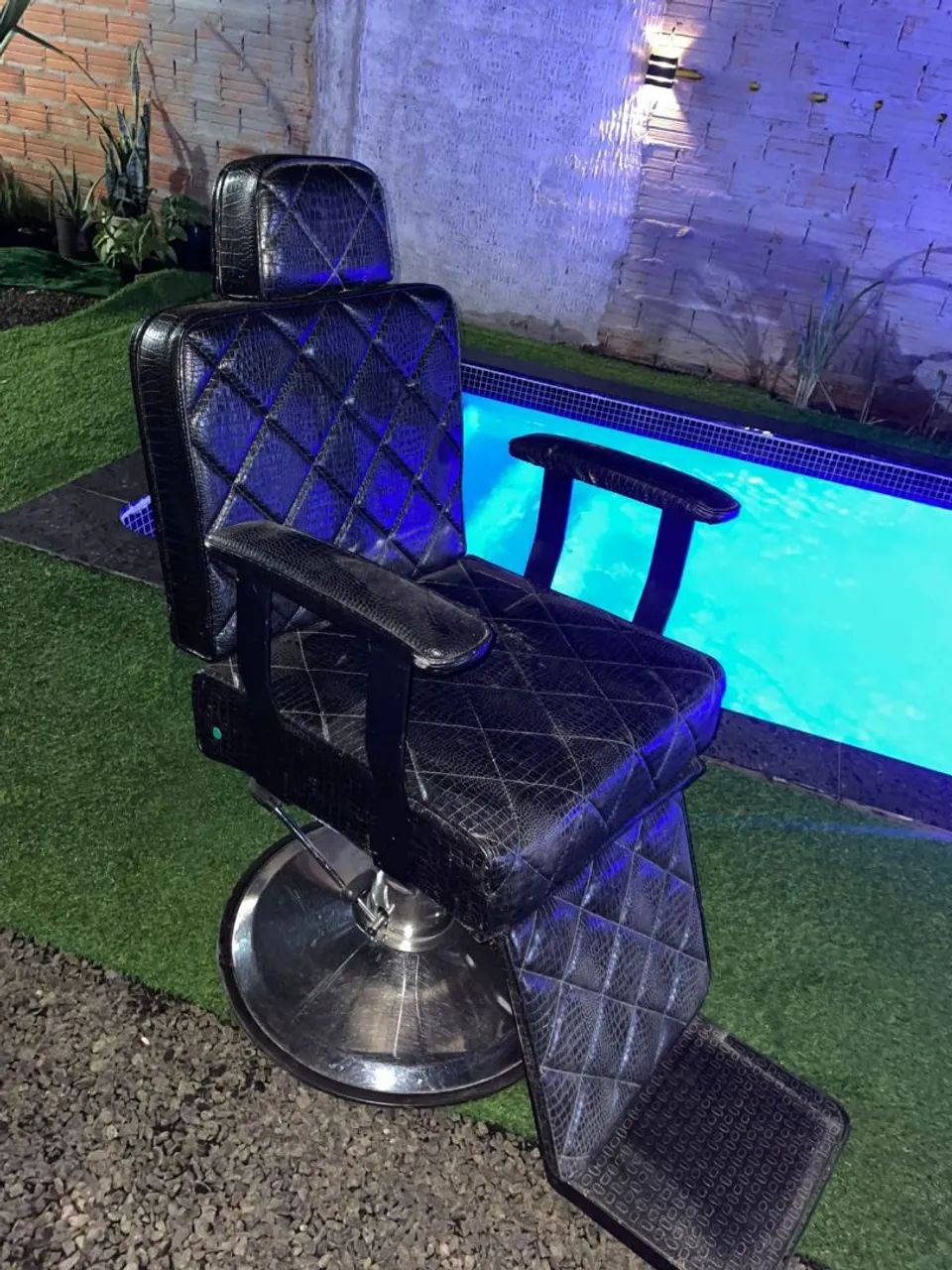 Cadeira de barbeiro  - Foto 3