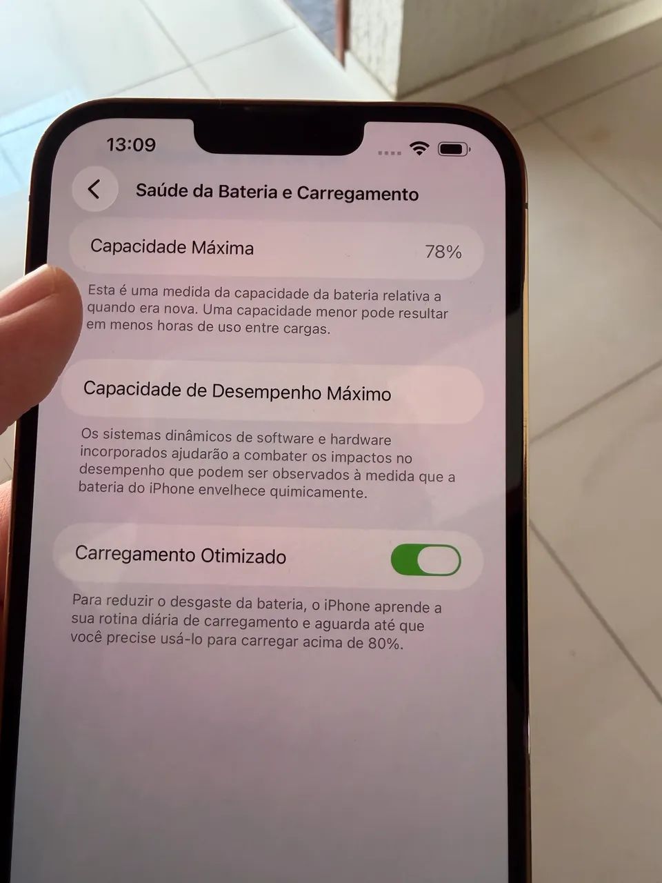 Iphone 13 pro max 128gb dourado - Foto 4