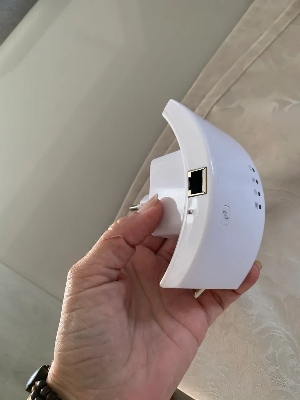 Repetidor de Sinal sem fio WI FI AW-03 - Foto 4