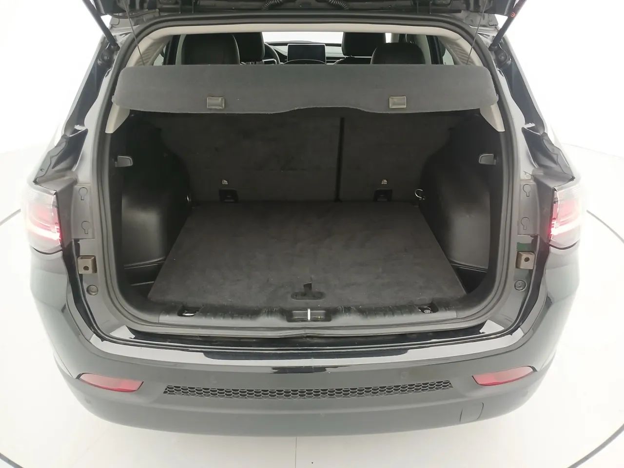 Jeep Compass LONG. T270 1.3 TB 4x2 Flex Aut., foto 9 de 18
