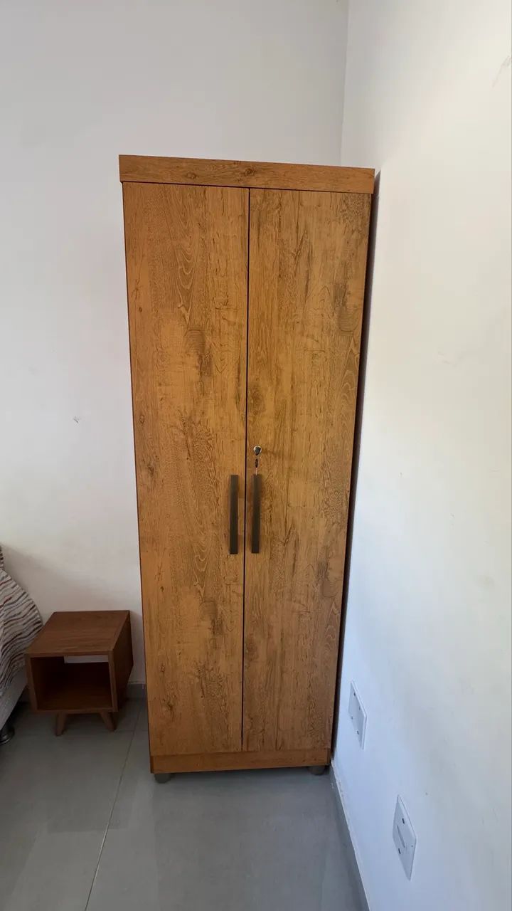 Armário 2 portas 