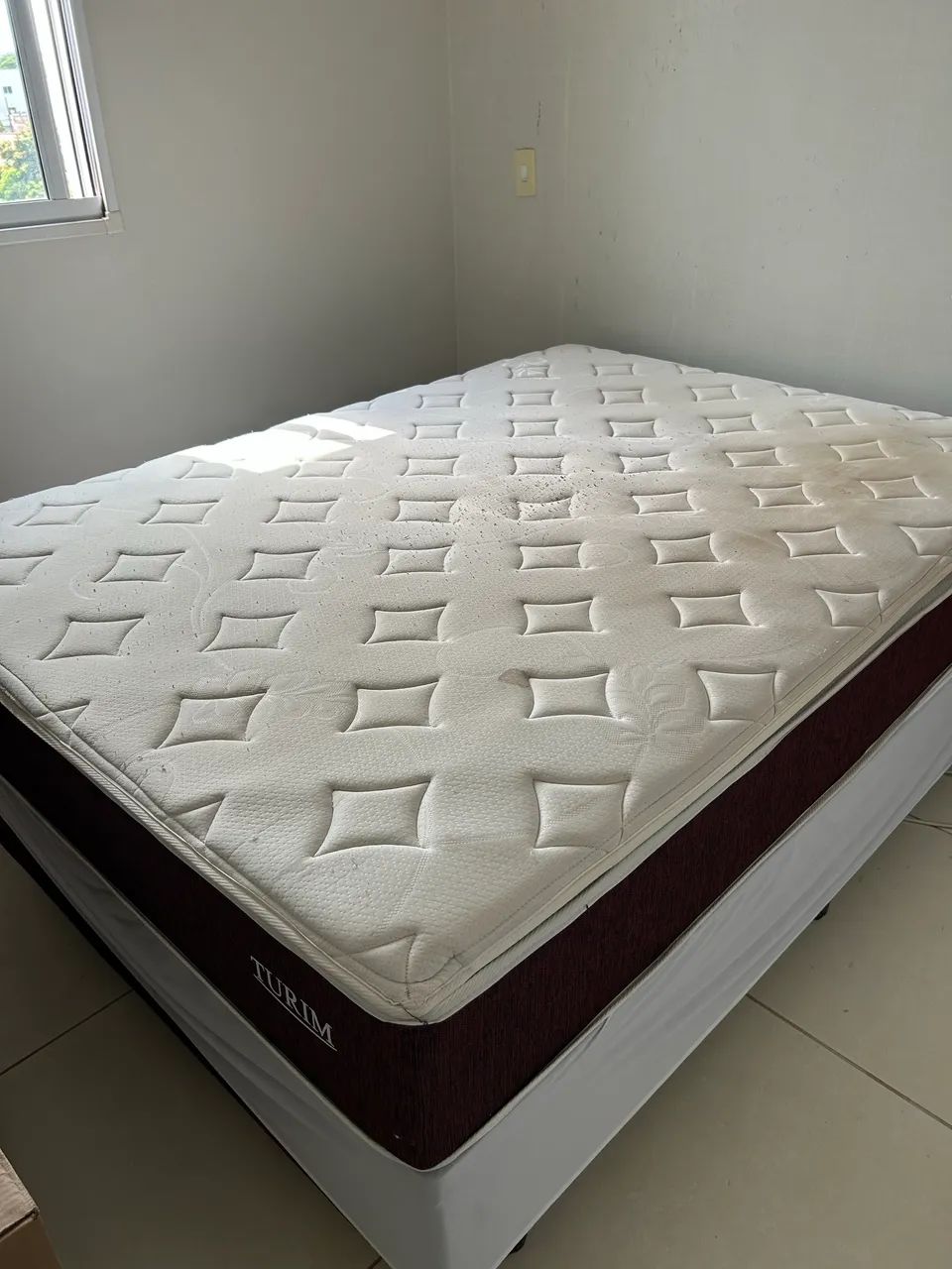 Vendo cama casal box