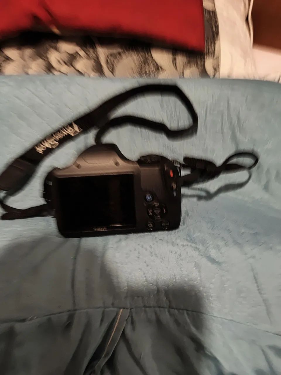 Camera digital  - Foto 2