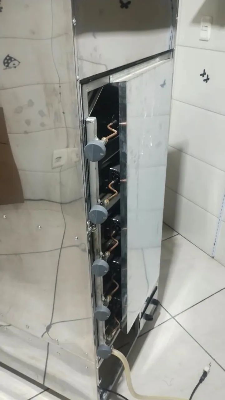 Máquina de Assar Frangos e Carnes - Foto 4
