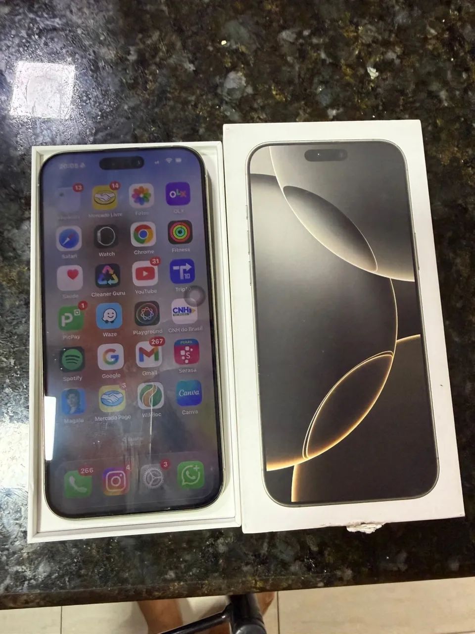 iPhone 16 pro Max  - Foto 4