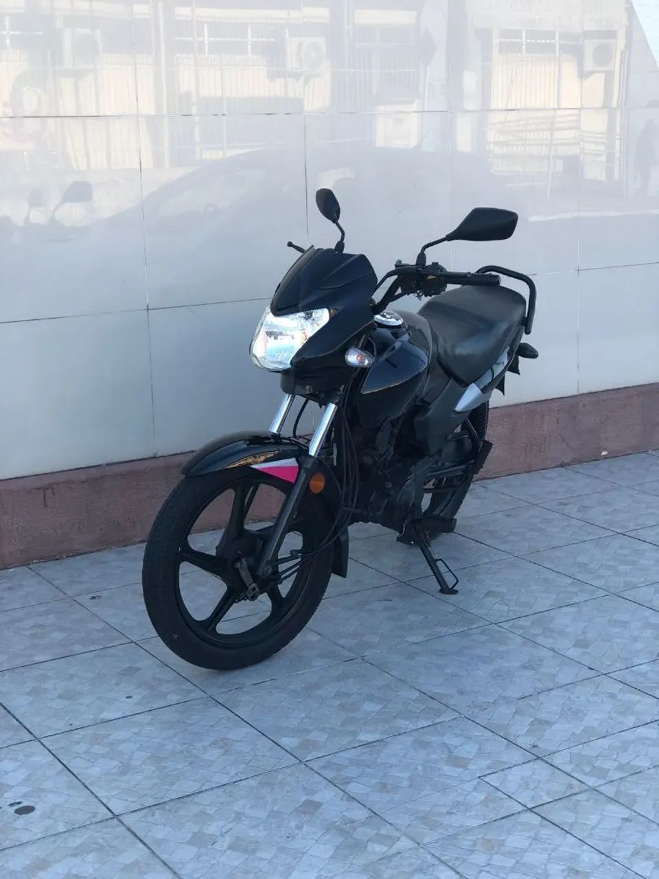 Moto bastante conservada 2025