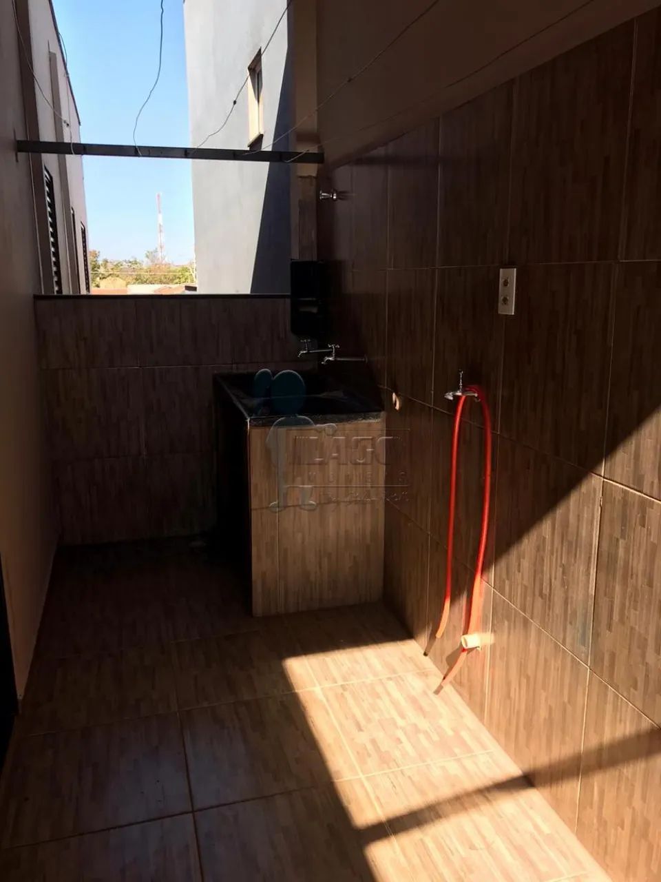 Casa de 80m² com 03 quartos para locação - Centro em Pradópolis - Foto 5