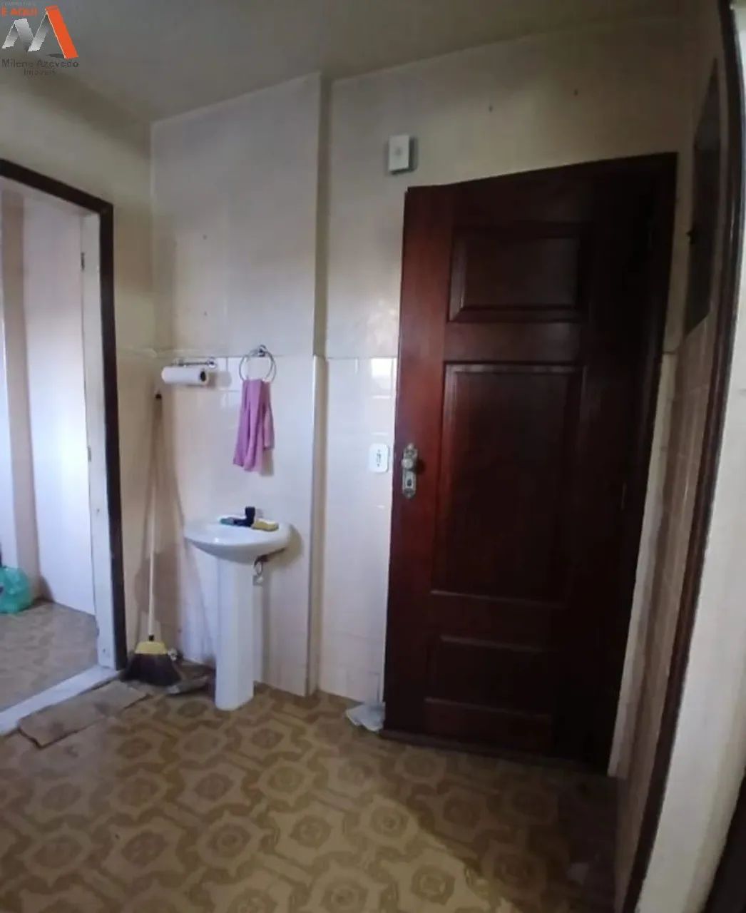 Apartamento no Edifício Princesa Margareth com 3 quartos e vaga para até 3 carros em excel - Foto 4
