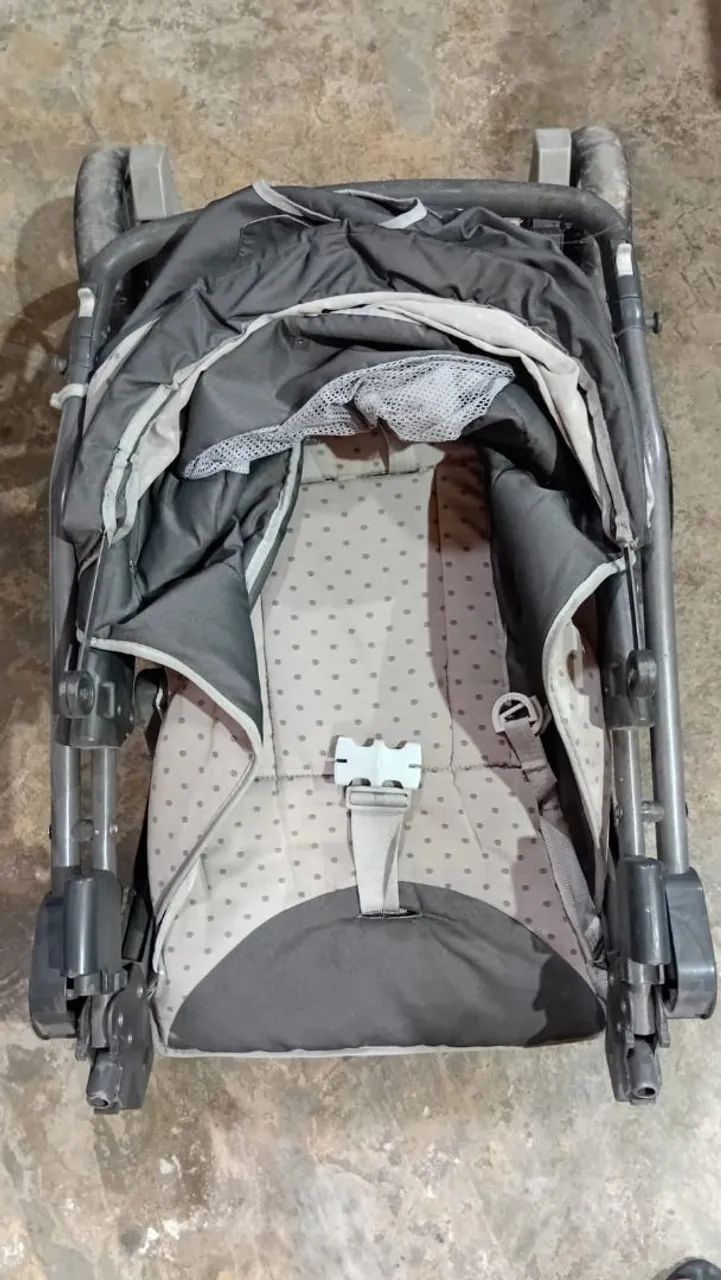 Carrinho de bebê e andador.  - Foto 3