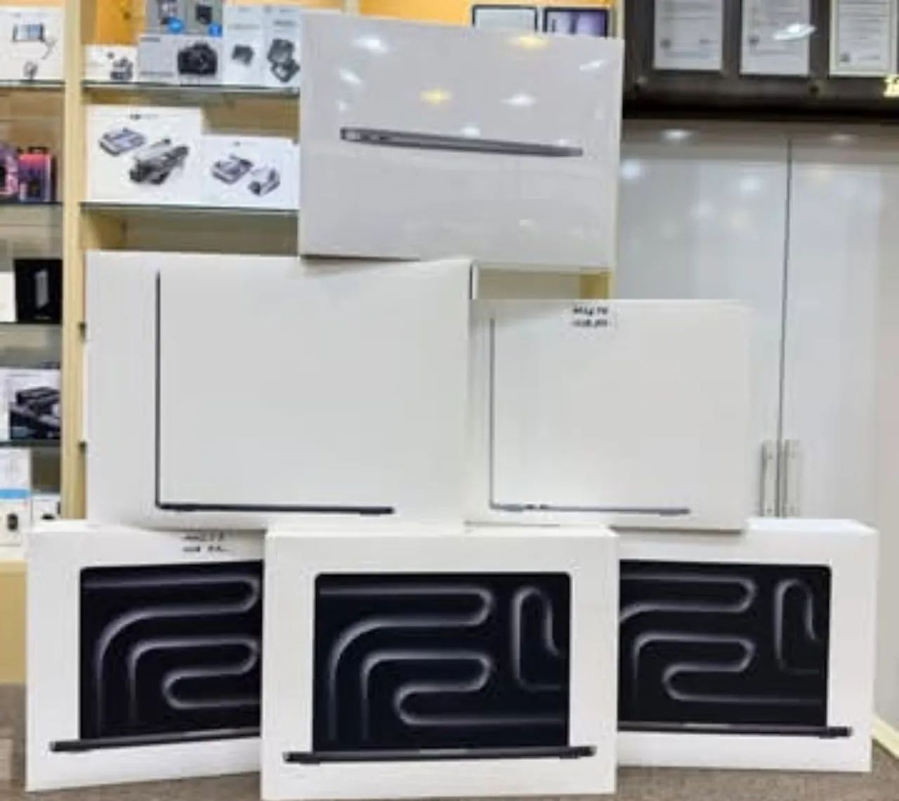 Macbook Air M4 15POLEGADAS  - Foto 2