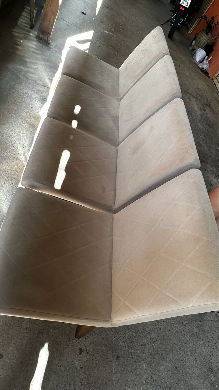Mesa com 6 cadeiras  - Foto 2
