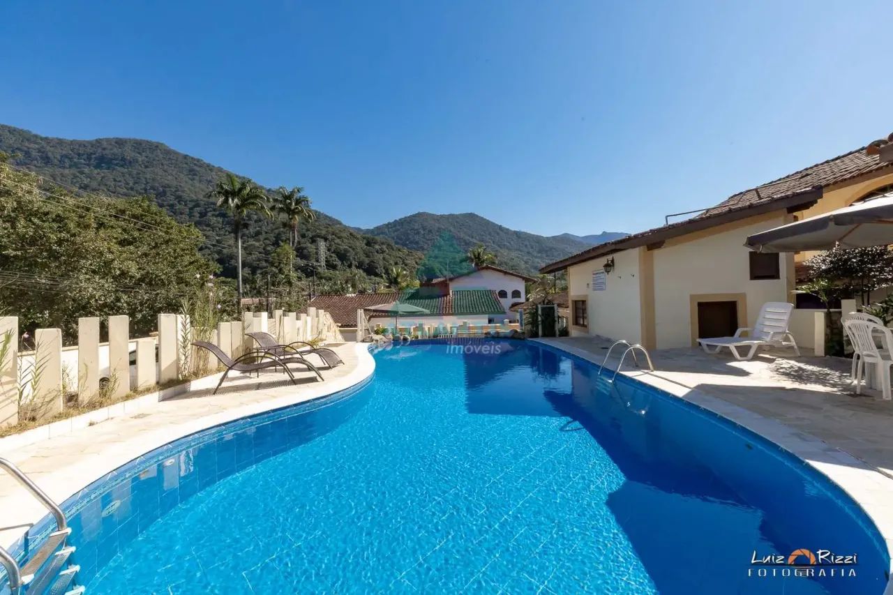 Pousada com 16 dorms. + 2 suítes - Praia da Lagoinha, Ubatuba