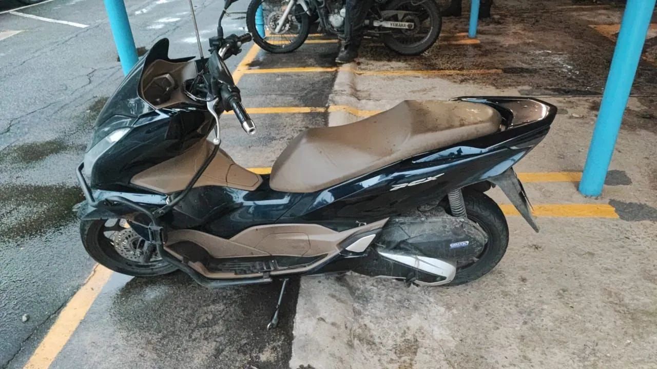 PCX 2024 DLX ABS - Foto 3