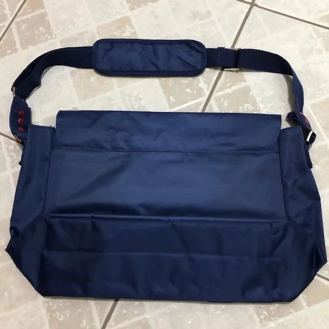 Bolsa de Ombro - Azul Marinho - Lacoste - 40 x 28 x 12 cm - Foto 2