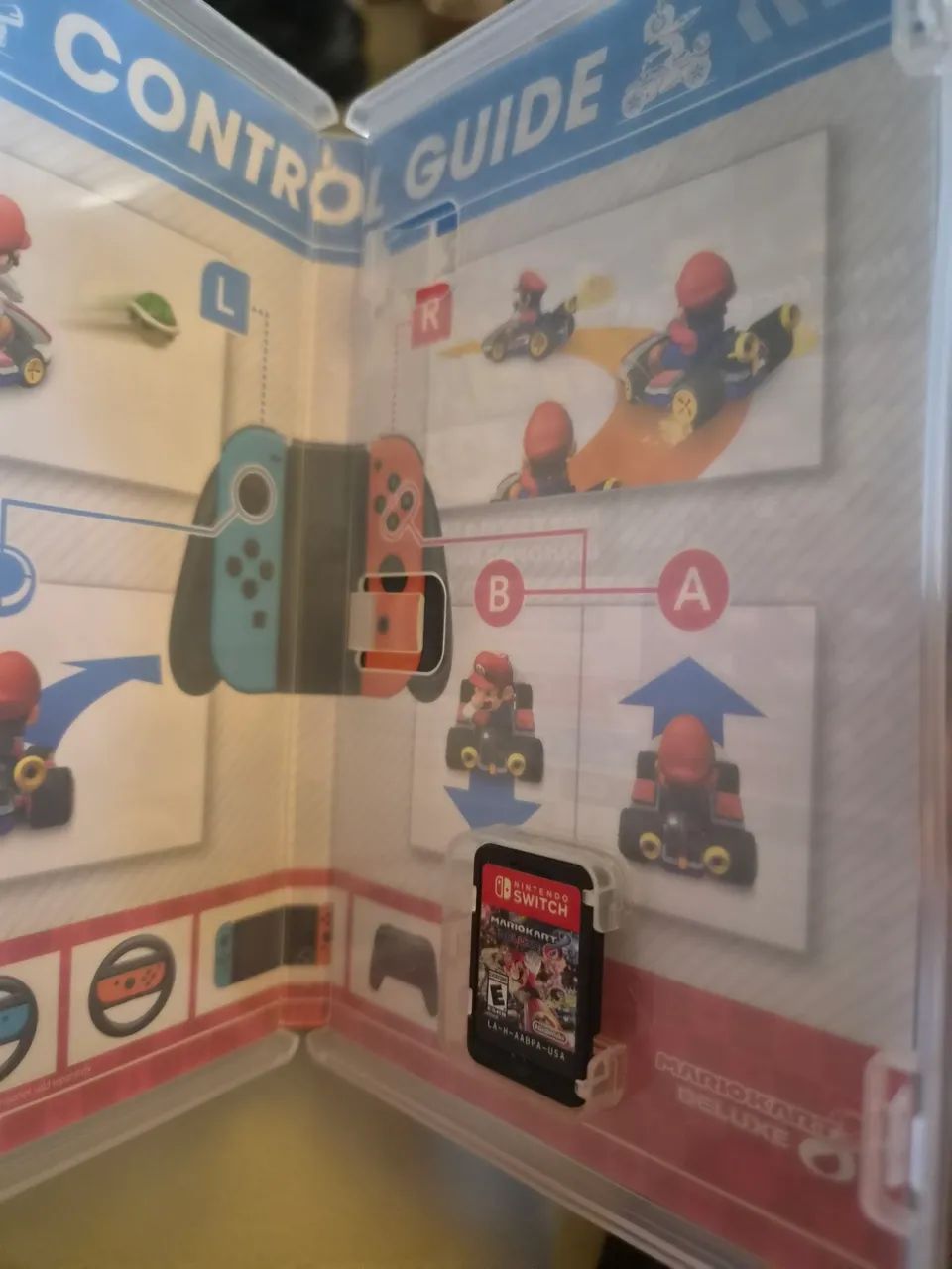 Mario Kart 8 Deluxe - Nintendo Switch - Foto 3
