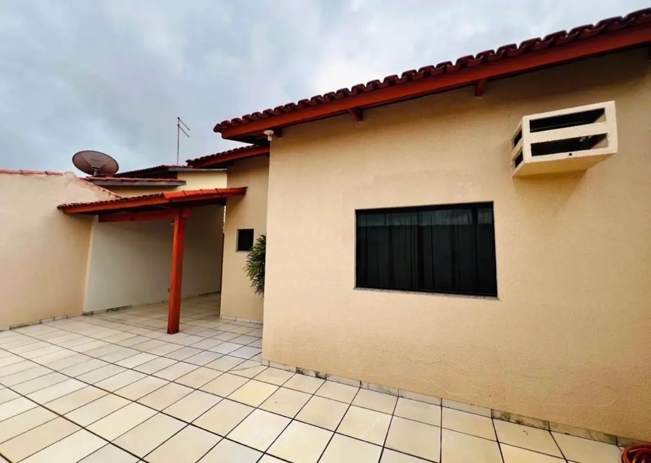 Vendo casa em Jabour 