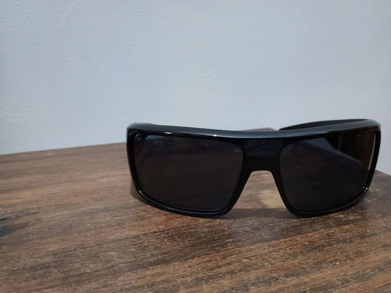 Oculos escuro HB original - Foto 2