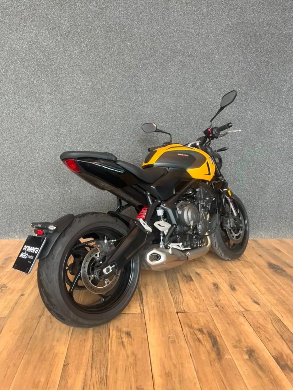 TRIUMPH TRIDENT 660  - Foto 5