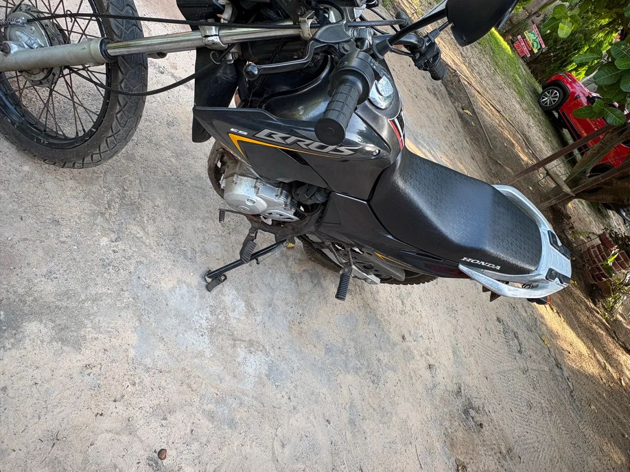 Moto Bros disponível para aluguel