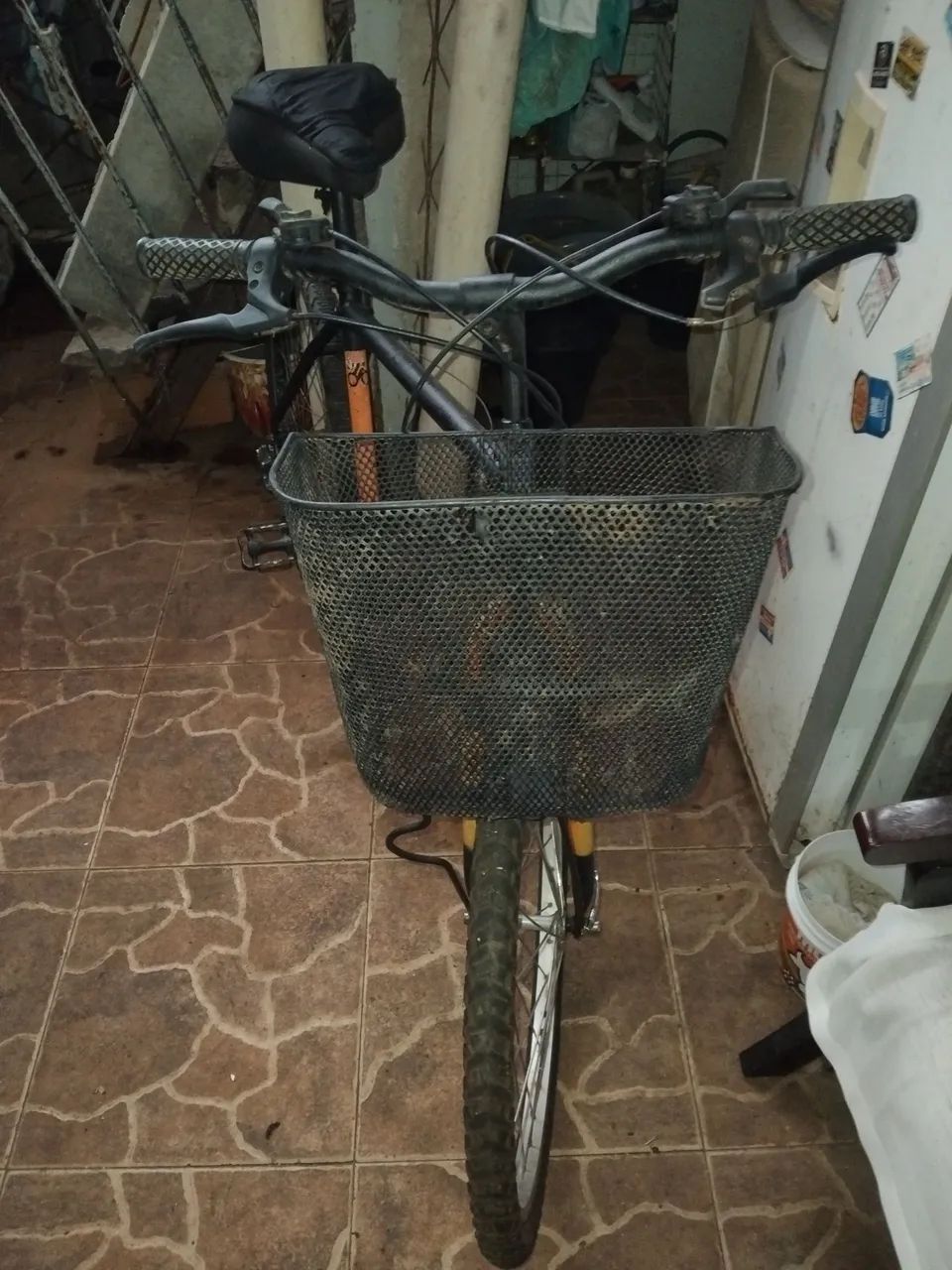 Bicicleta aro 26 antiga boa - Foto 4