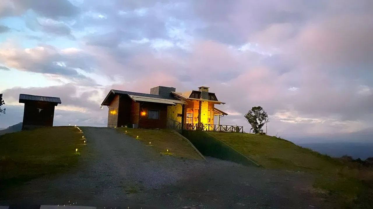 Sitio com bela casa - Alfredo Wagner/SC- 100.000 M² - Foto 2
