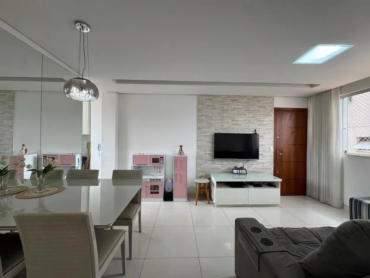 APARTAMENTO NO SERRANO!