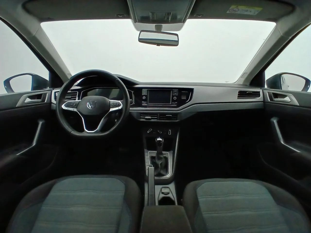 Volkswagen Nivus Comfortline 1.0 200 TSI Flex Aut., foto 15 de 18