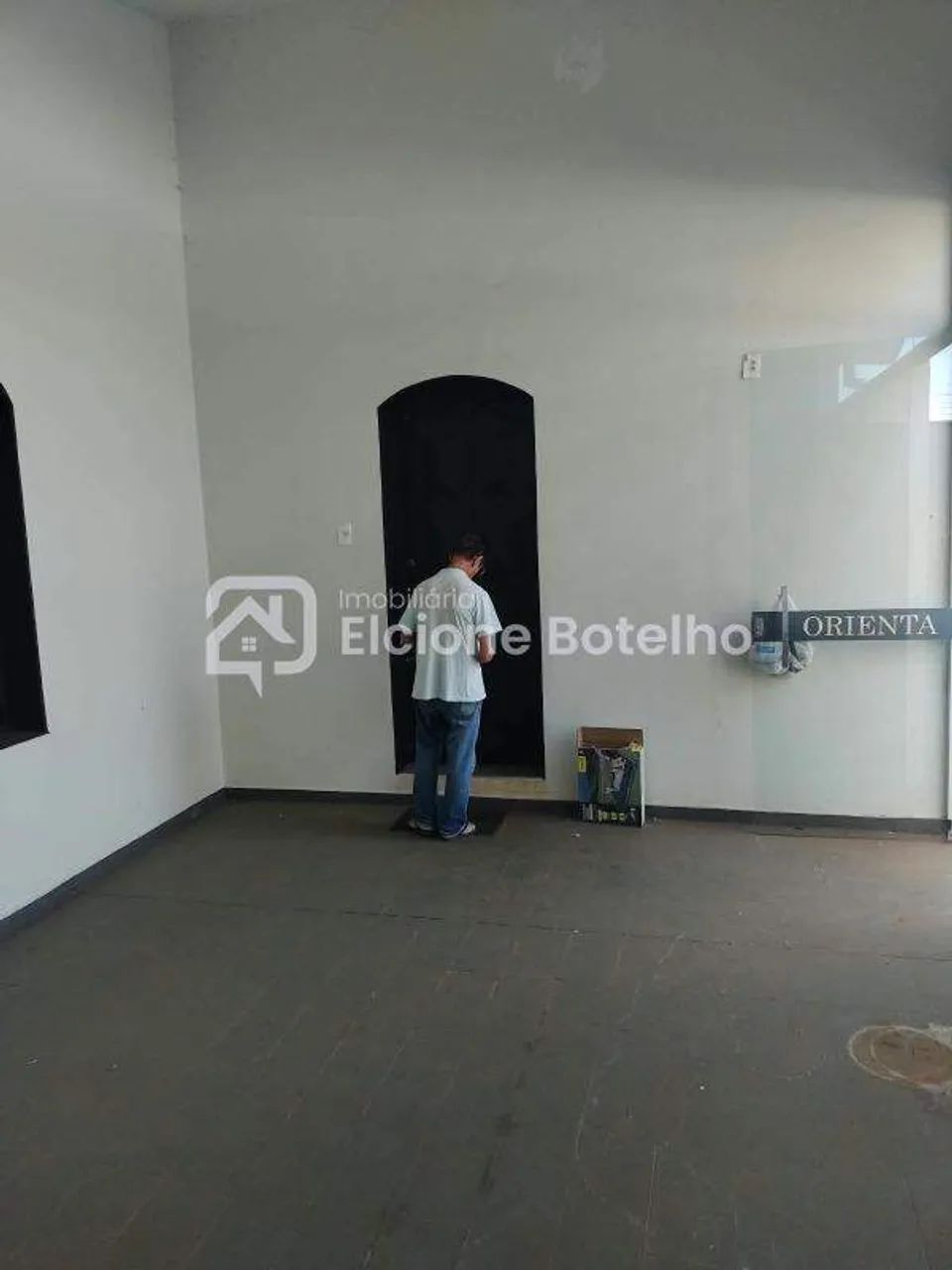 Casa Comercial para Aluguel com 5 Quartos no Bairro Cazeca, em Uberlândia - Foto 4