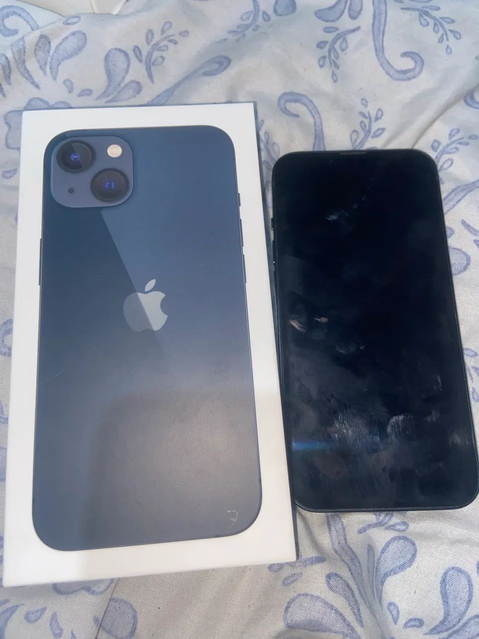 iPhone 13 caixa + nota fiscal