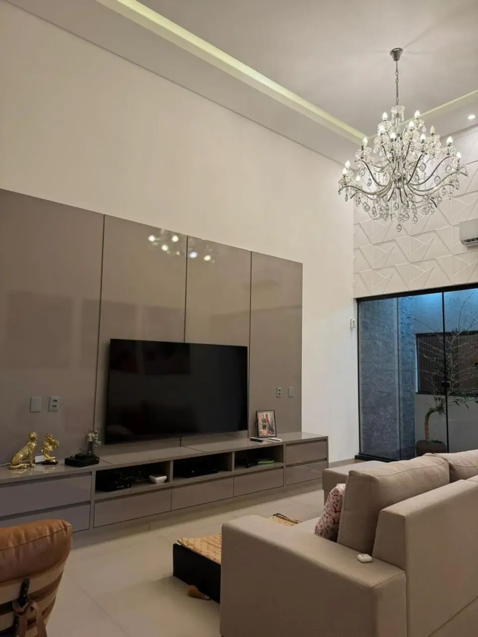 Casa 3 Suítes 186 Mobiliada e Decorada - Foto 4