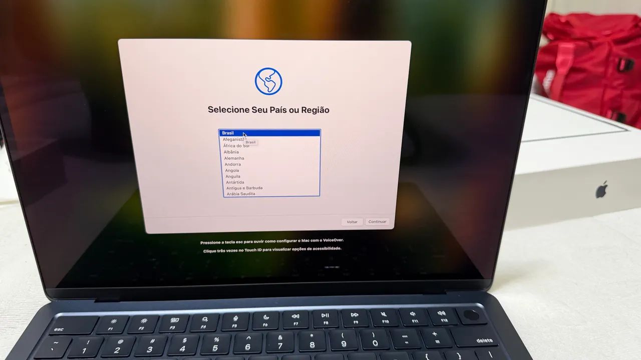 MacBook Air M4 (13, 256GB, 16GB RAM)