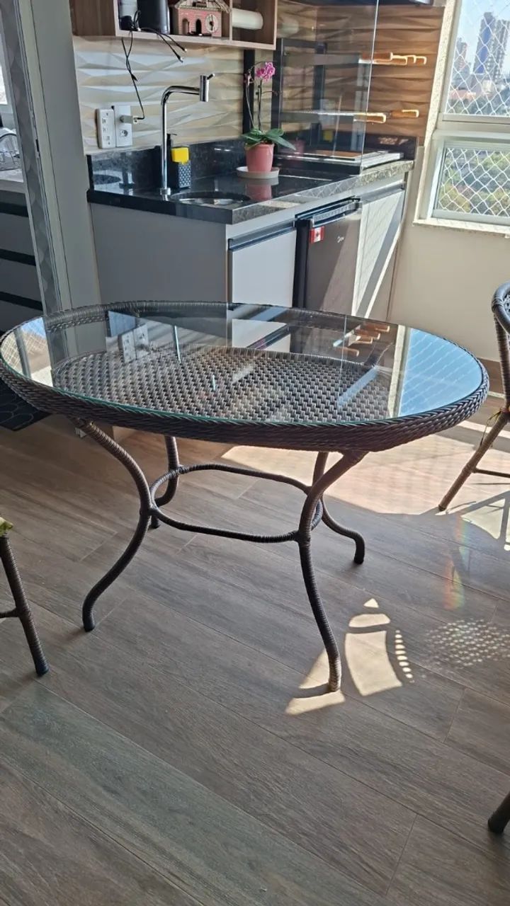MESA DE VIME OVAL