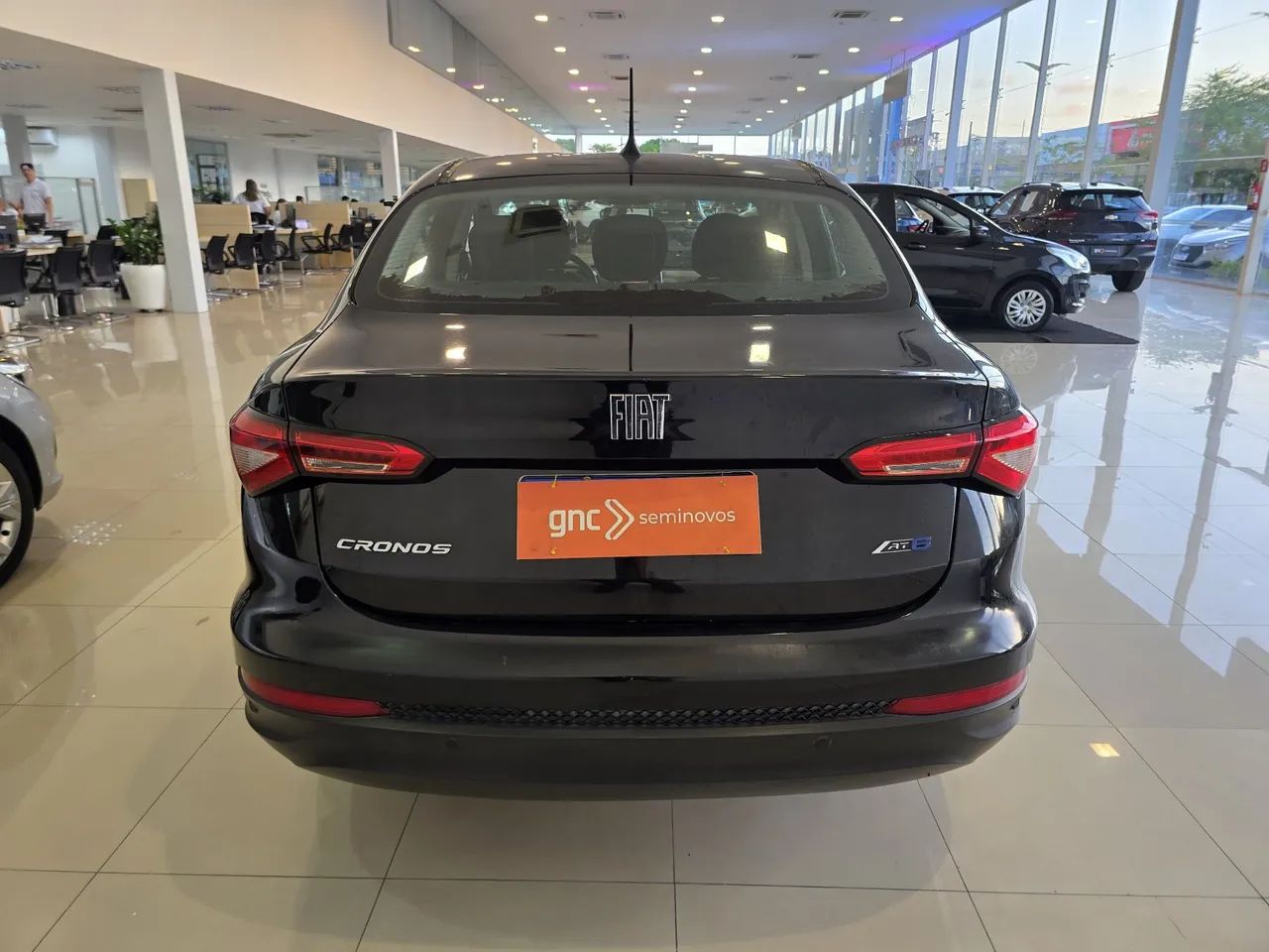 Fiat Cronos Precision 1.8 16V Flex Aut. 2019 - Foto 5