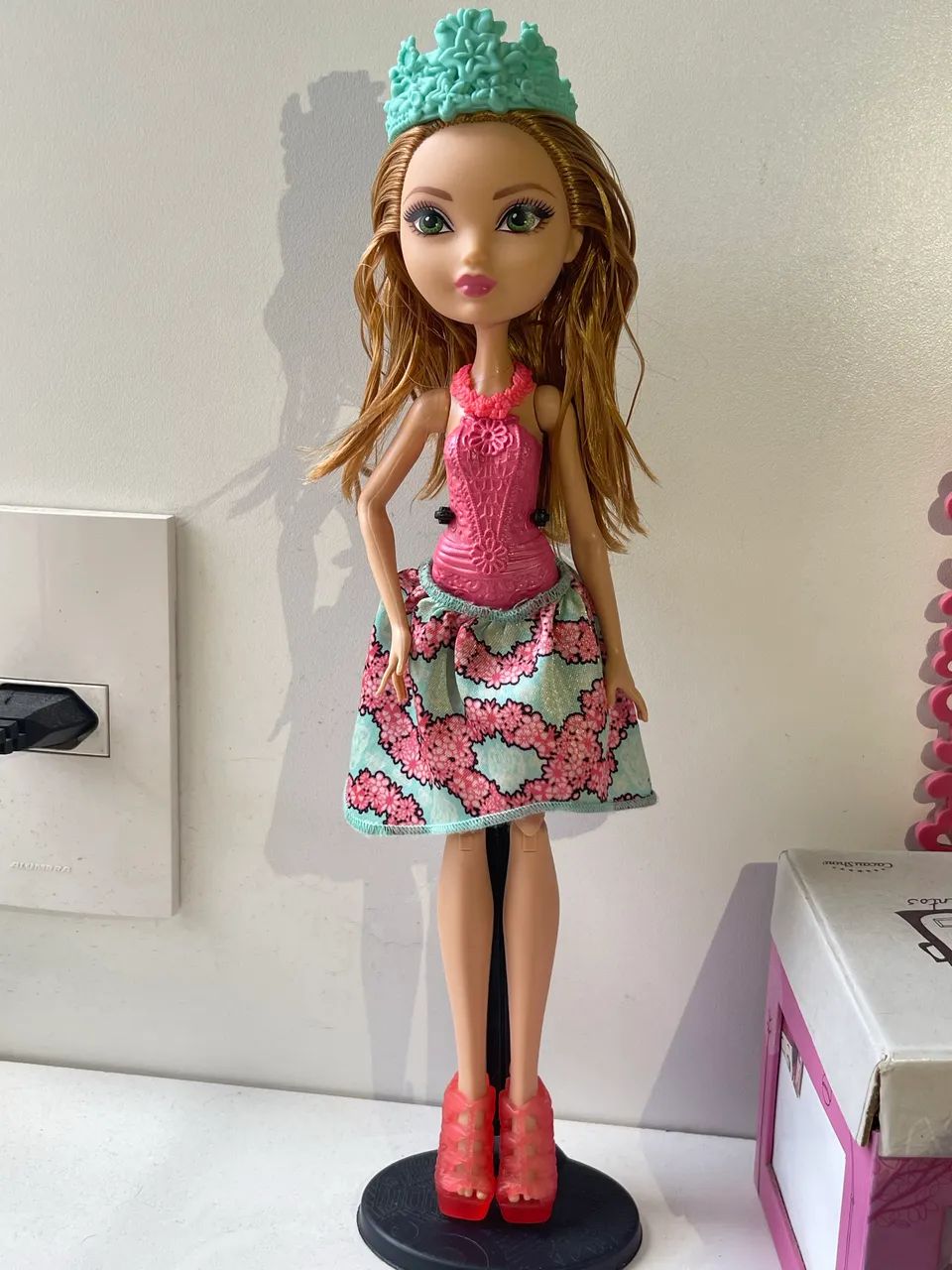 Ever After High Ashlynn Ella Budget/Basica Boneca