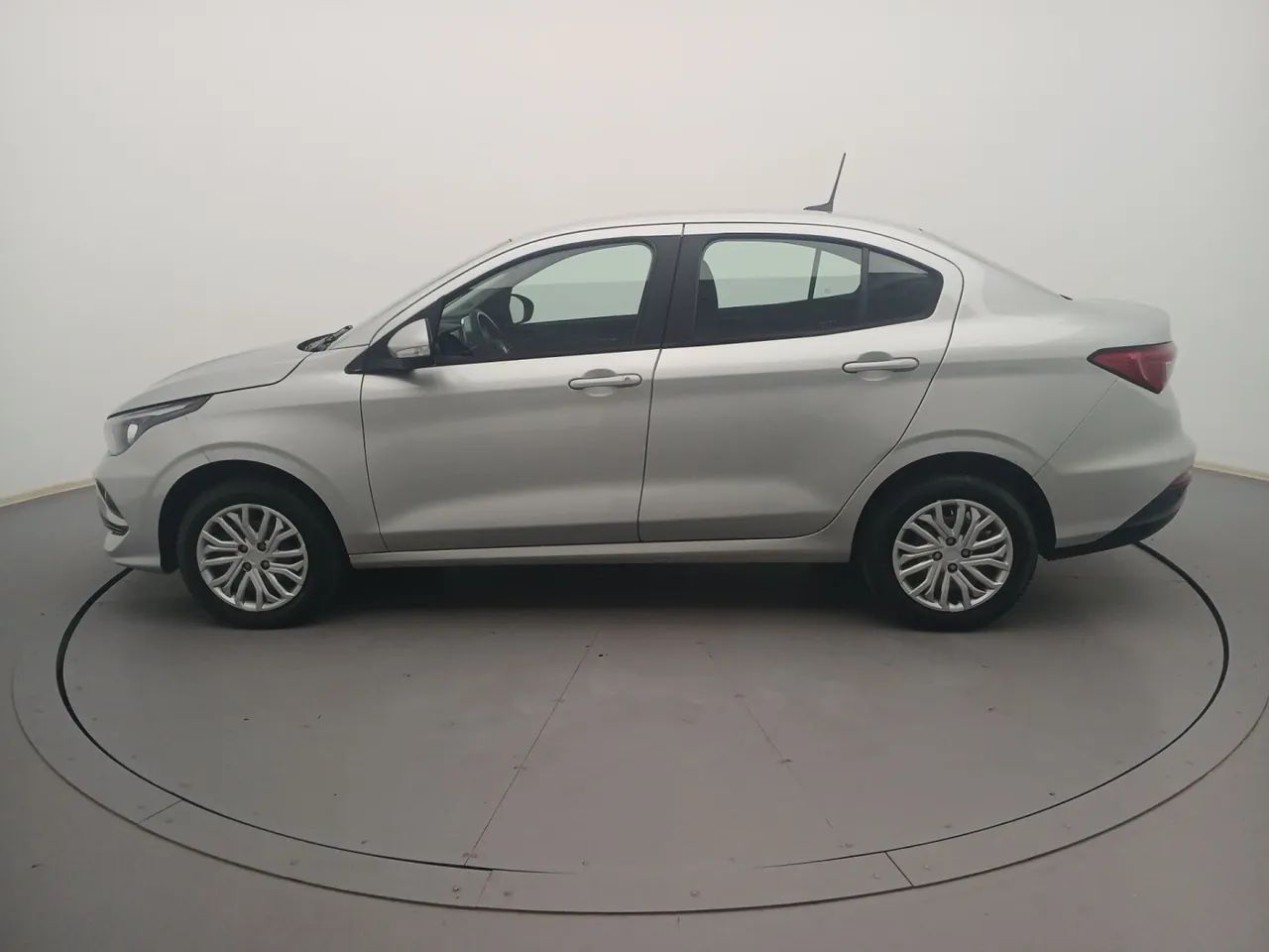 Fiat Cronos Drive 1.3 8V Flex Aut. 2025 - Foto 2