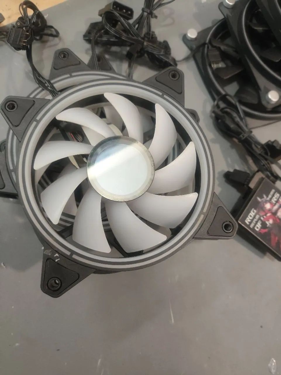 Kit x6 cooler gamer ARGB + controladora ROG - Foto 5