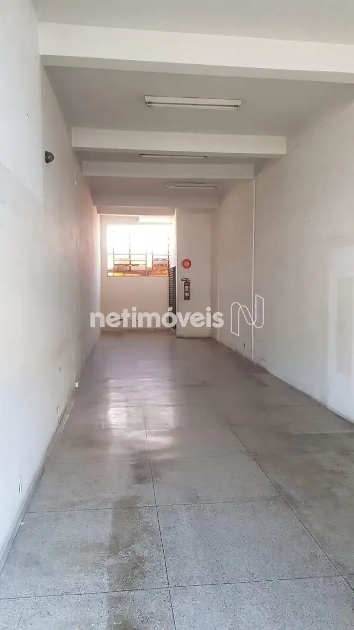 Loja Comercial com 75m²;, em Excelente Localização.
