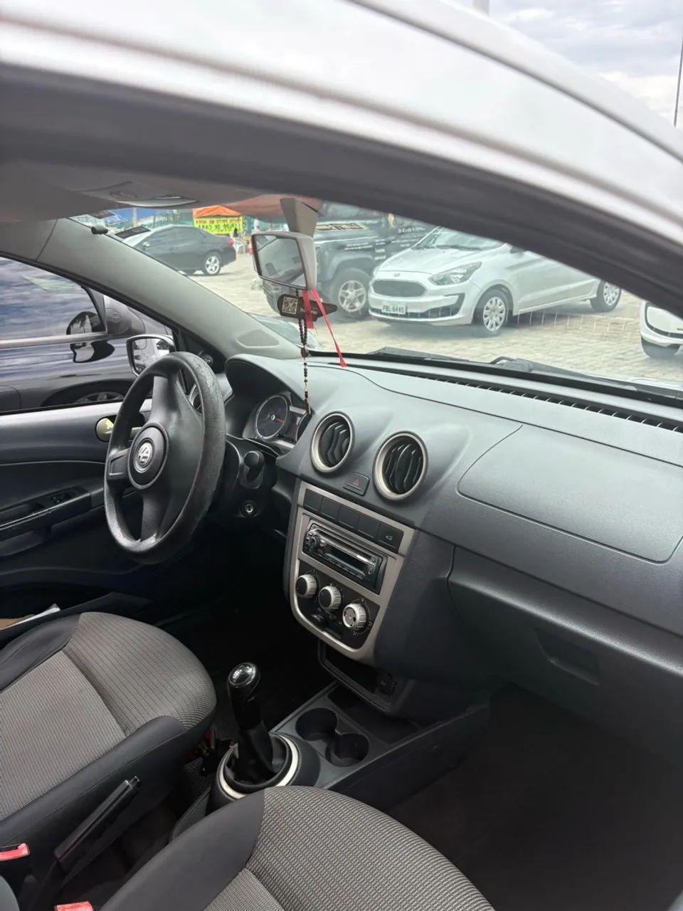 Volkswagen Voyage 1.0/1.0 CITY MI TOTAL FLEX 8V 4P 2012