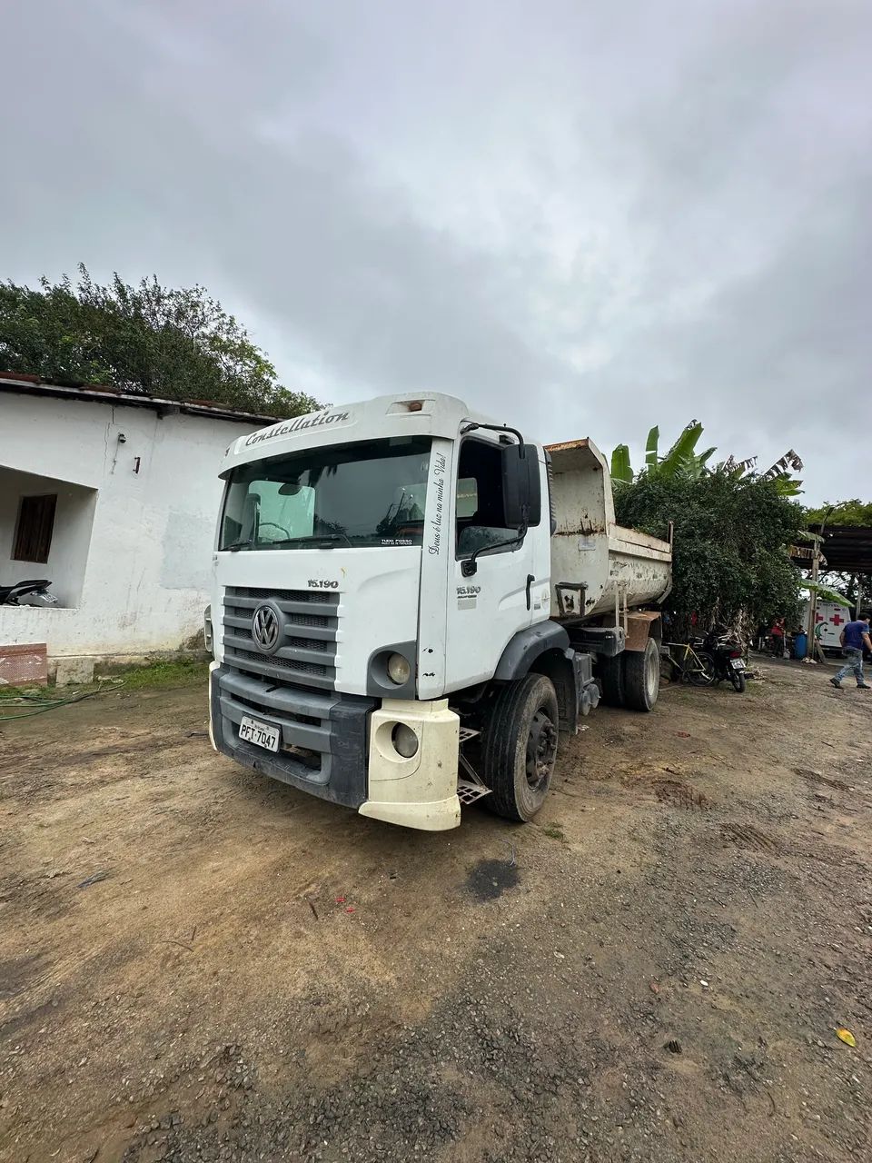 Caminhão caçamba  ?VW 15-190