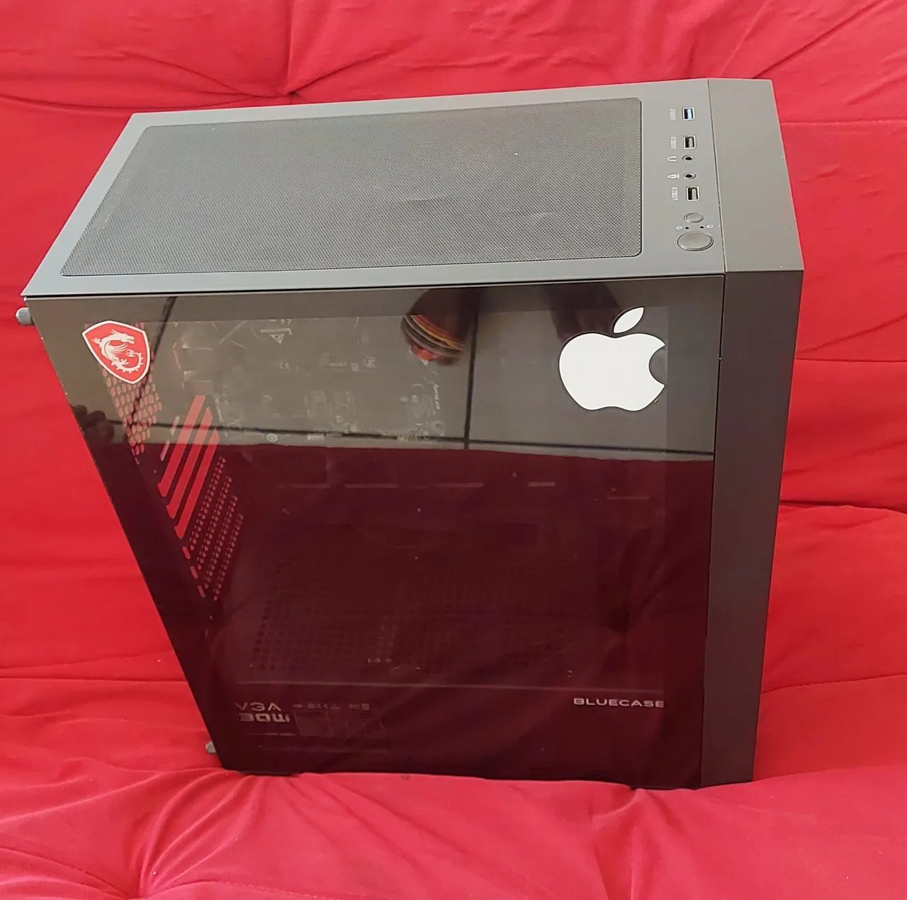 Gabinete Bluecase com lateral de vidro - Ótimo estado