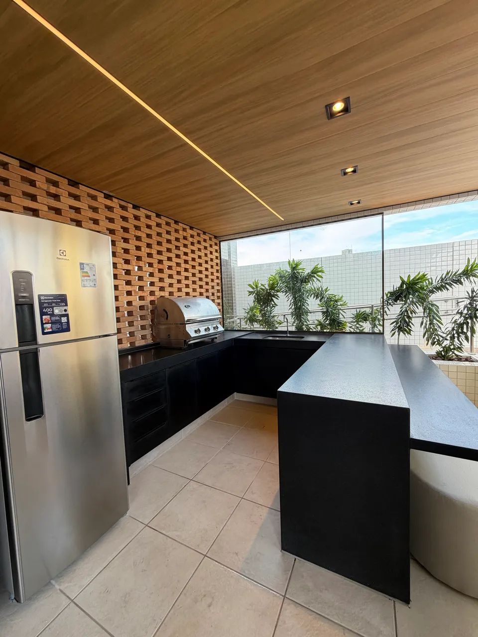 88m2 PRÉDIO NOVO, PONTA VERDE  - Foto 3