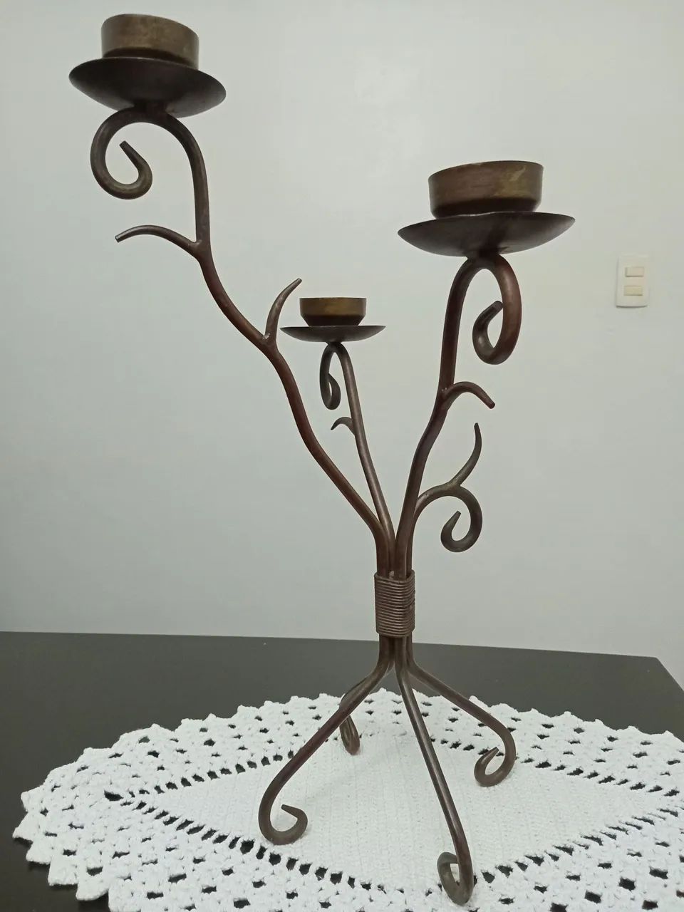 Castiçal de ferro antigo  - Foto 5