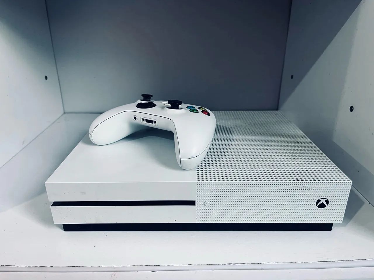 Xbox One S