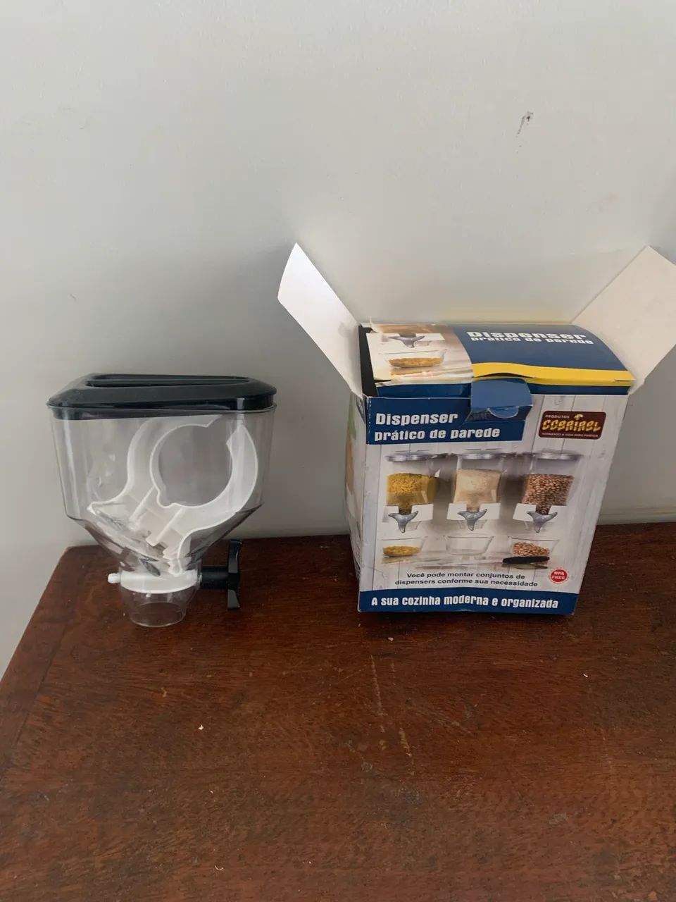 Dispenser prático de parede 
