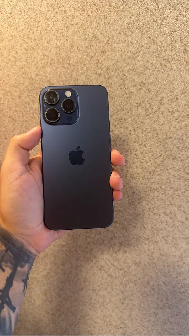 iPhone 15 pro Max 256 - Foto 3