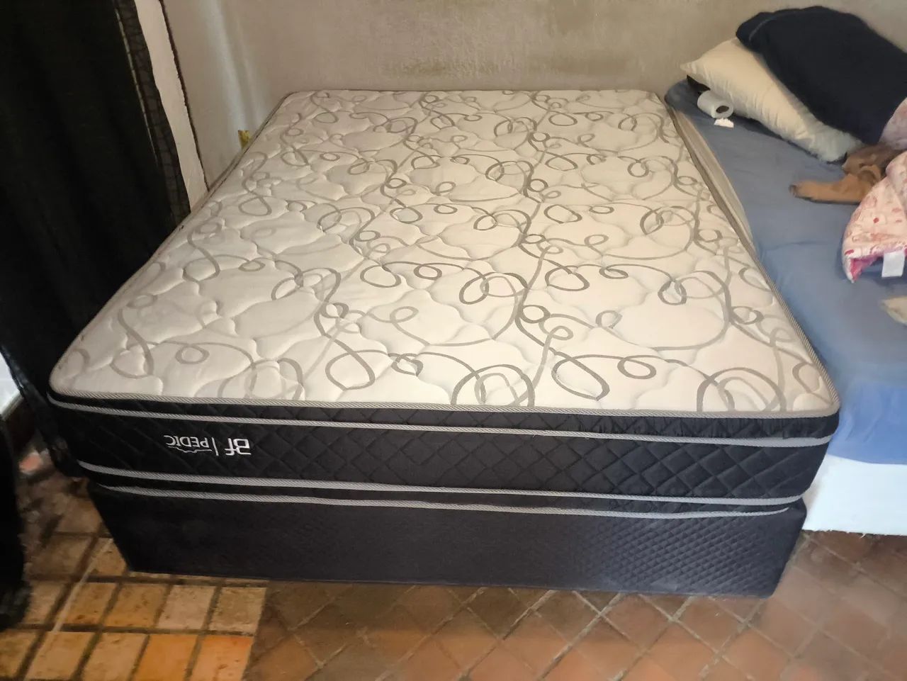 Cama Box Queen Siza - Foto 2